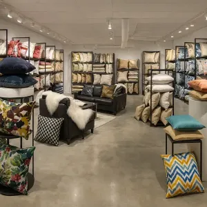 pillow-showroom